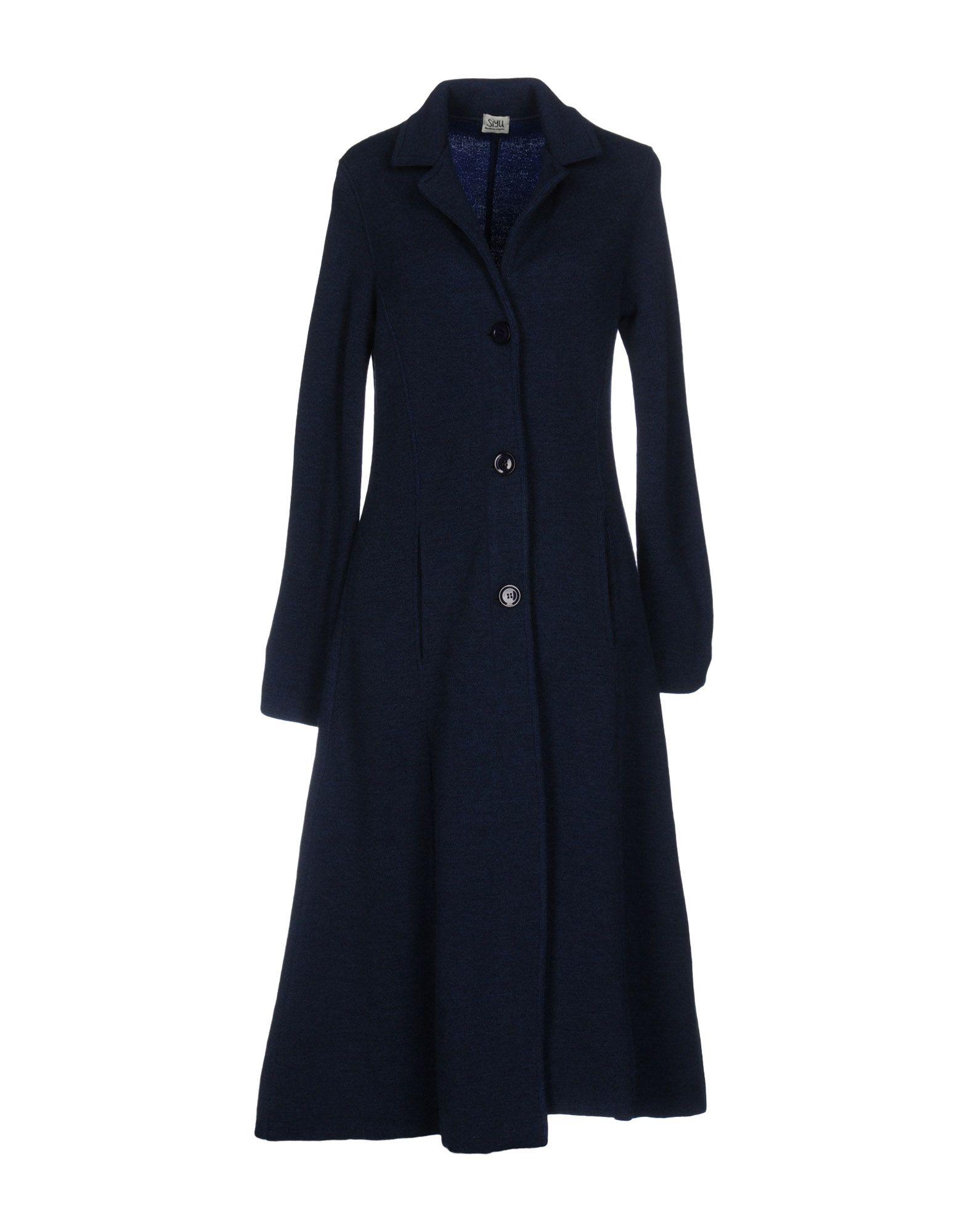 Shop by category A notch lapel overcoat is a must for any complete closet. buttons, single breasted In addition to the same versatility and overall aesthetic as a straightforward 2-button fit, button coats feature an extra button located near the bottom of the lapel roll.